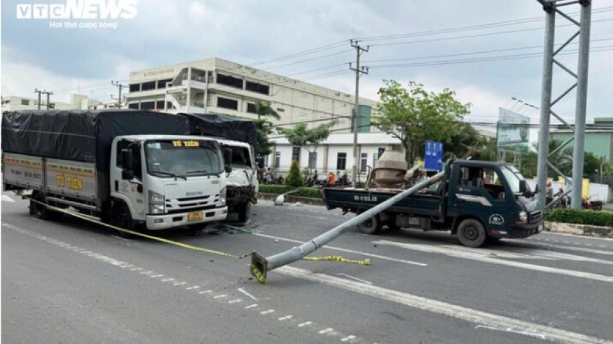 Cảnh sát nổ súng, vây bắt kẻ cướp xe tải rồi tông chết 2 người ở Cần Thơ